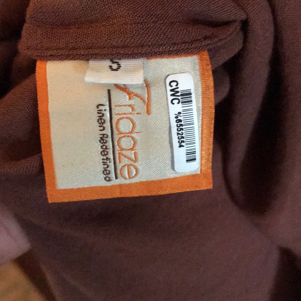 NWOT! 100% Linen Fridaze 2-Piece Set - Picture 12 of 13